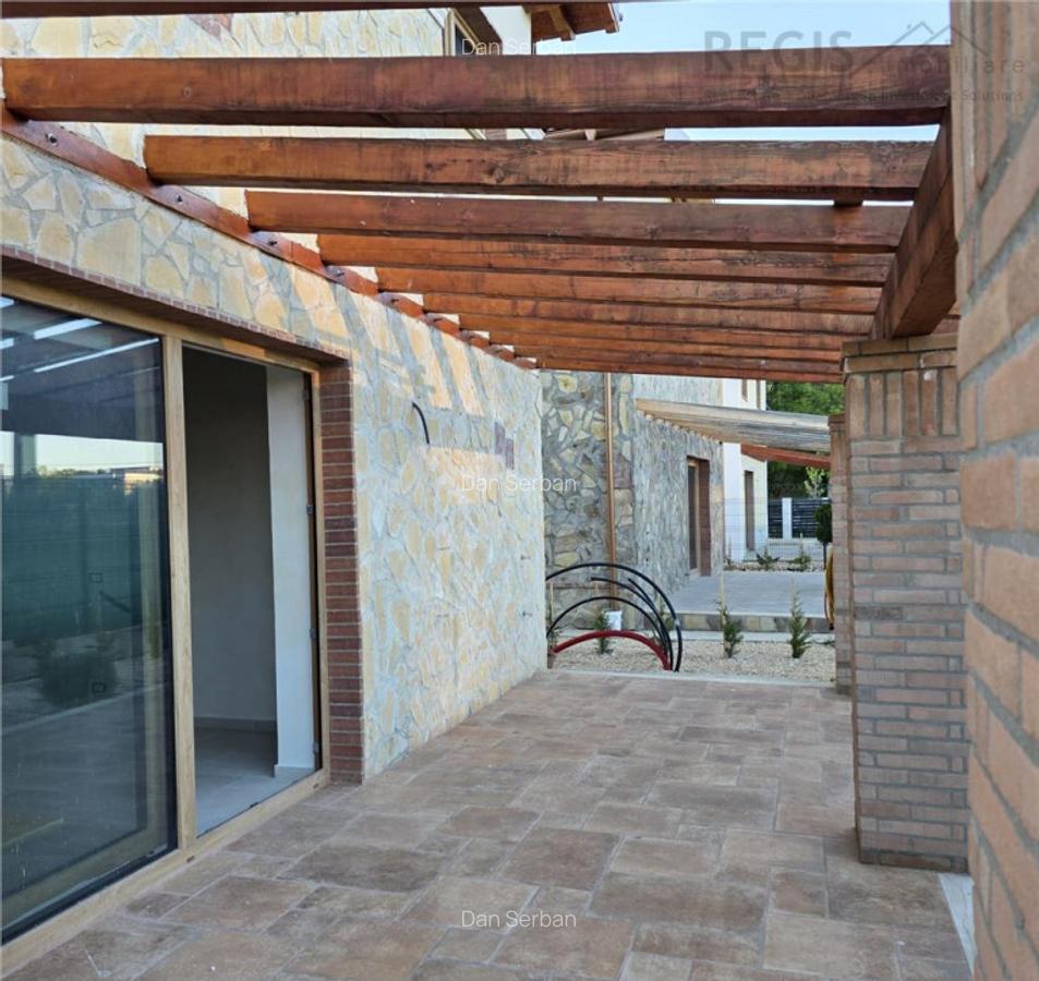 Casa de 4 camere , zona Tractorul - 15