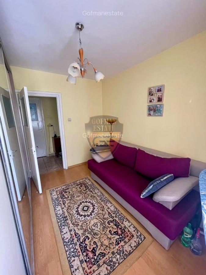 Apartament 3 camere, zona Dacia,  Bd. Tomis 72 mp et 4/4 - 8