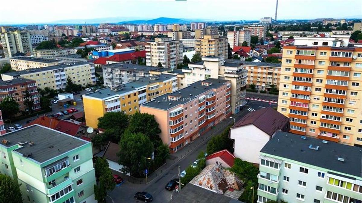 Spatiu comercial,vitrinat,doua intrari,acces facil, Calea Bucuresti,Astra,Brasov - 14