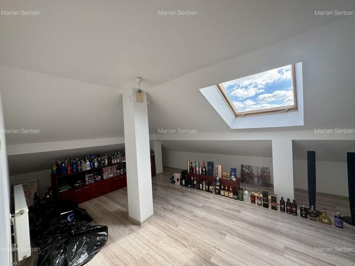 Berceni - VILĂ UNICAT, spațioasă, curte 1.000 mp, la 7 min metrou - 39