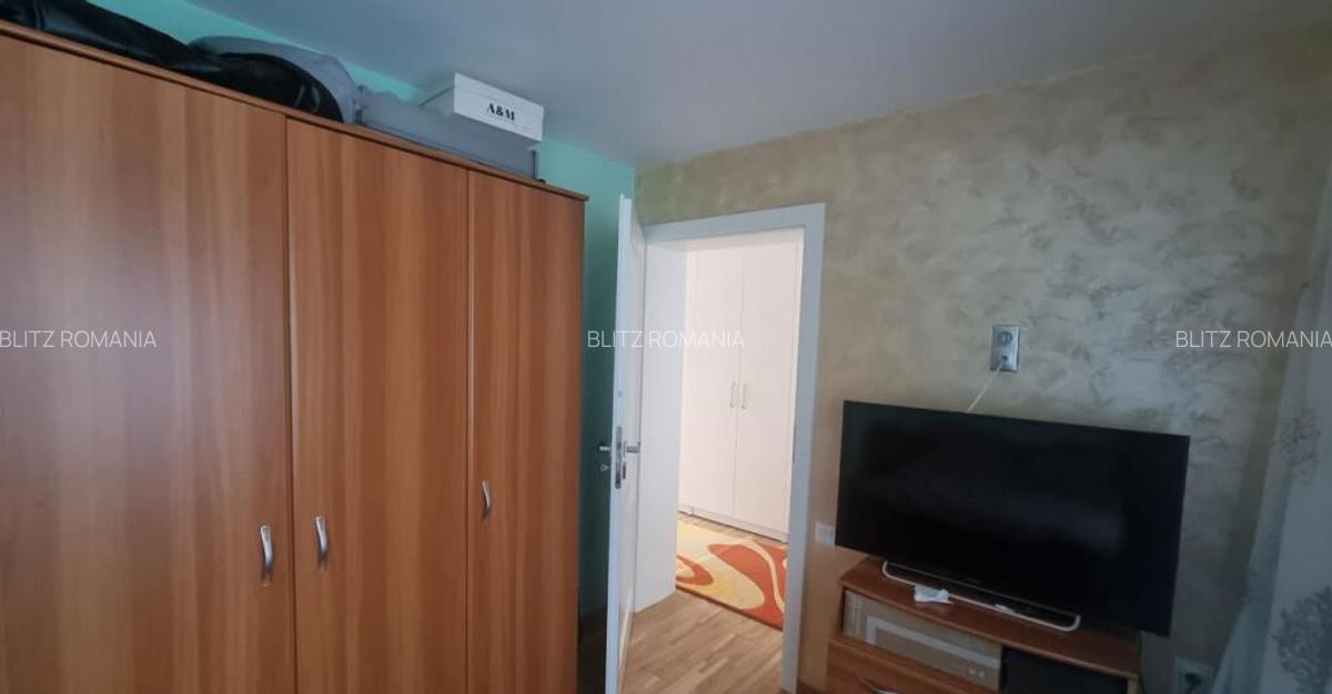 Casa, 200 mp, teren 1800 mp, Oras Bals - 30