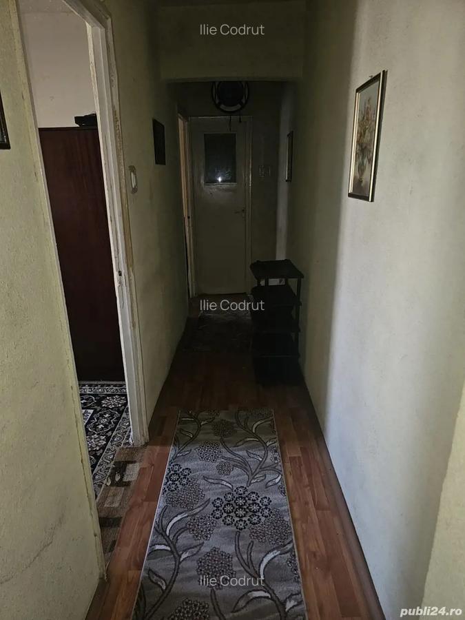 Vand apartament cu 3 camere in Zarnesti, zona Tohan Blocuri - 8