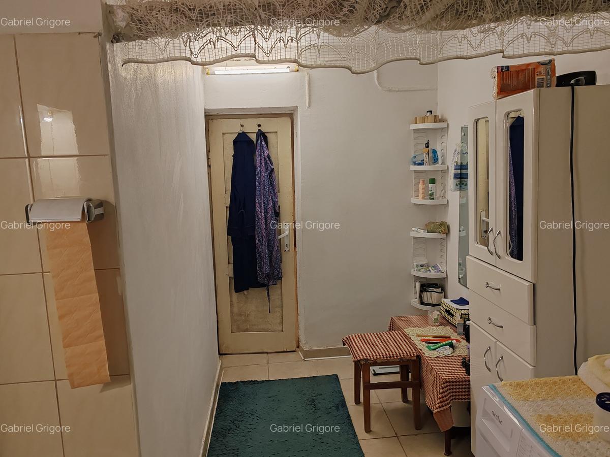 Apartament cu 3 camere decomandat în Central - 14