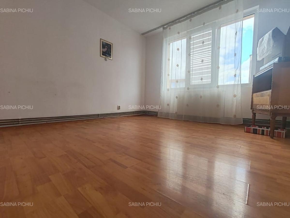 Apartament cu 2 camere decomandat, mobilat în Craiter - 6