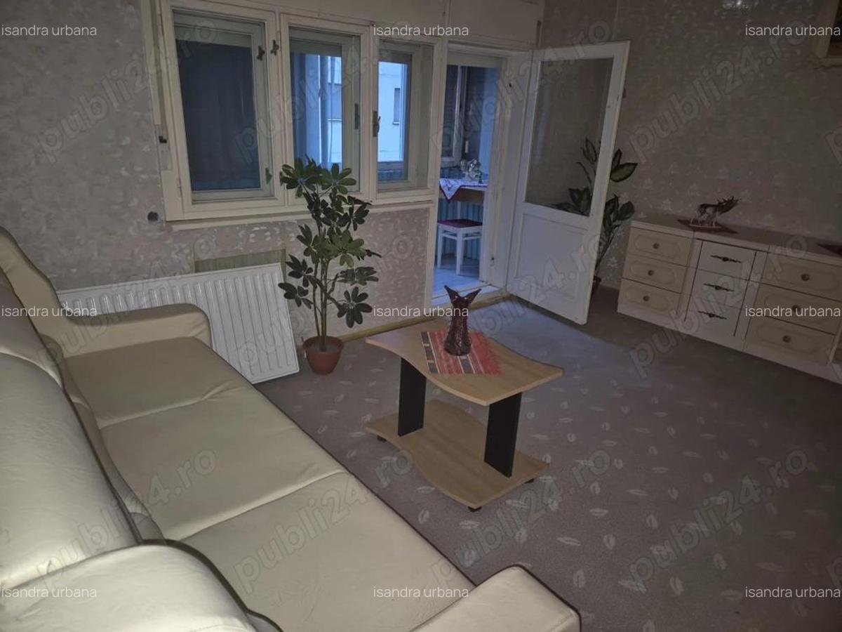 Vanzare Ap. 3 cam. , Zona Vlaicu - Poetului , Et.2 , LA PRET REDUS - 7