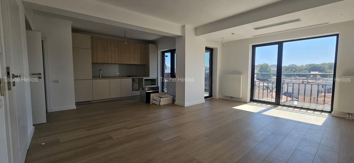 Birou de LUX su.78mp.intr-un Bloc Exclusivist - zona Trocadero - 2