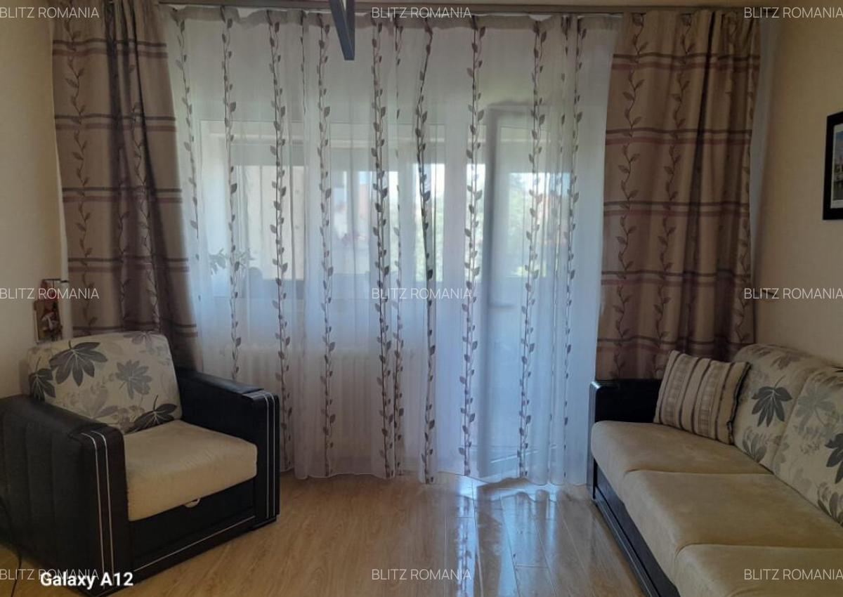 Apartament decomandat, 3 camere, 80 mp, zona Ramada - 3