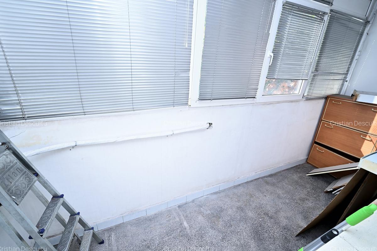 Apartament 2 camere ~ Etaj 3/7  ~ Metrou Basarab - 13