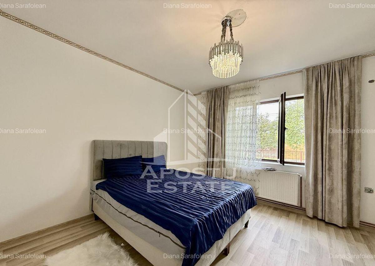 Casa individuala pe 2 fronturi stradale, renovata complet... - 1