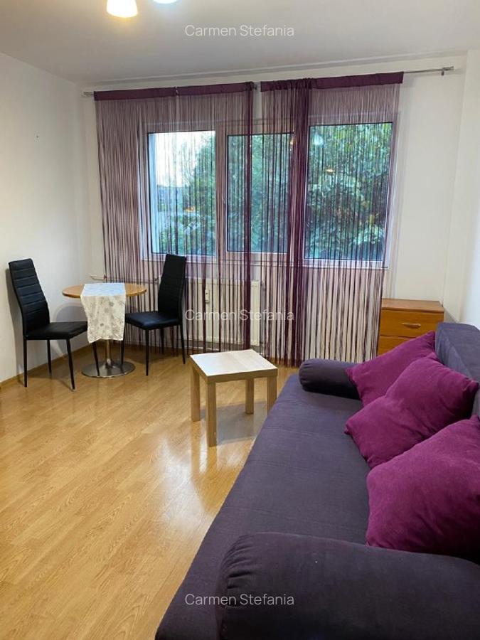 Apartament de camere de vanzare - 4