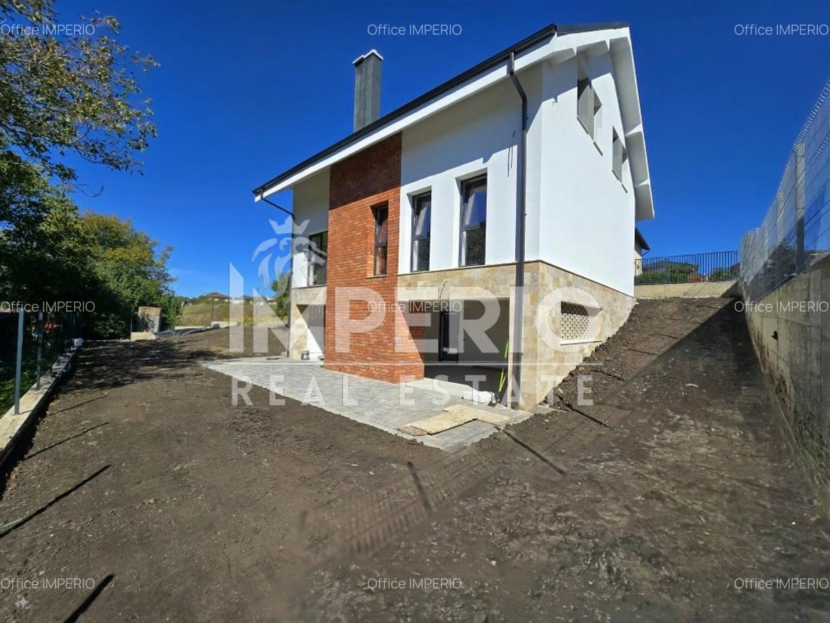 Casa individuala cu 5 camere si teren generos de 700m! - 12