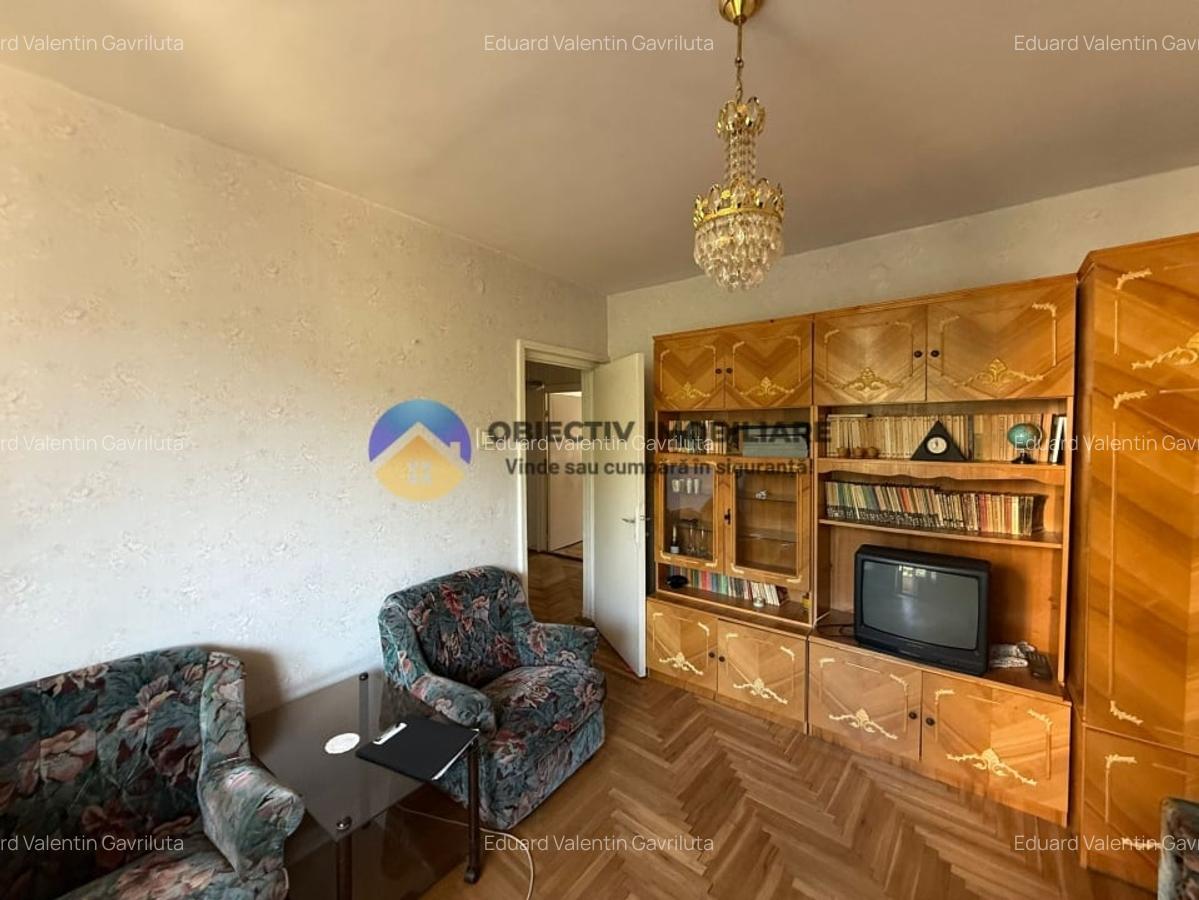 OCAZIE! Apartament 3 camere 75 MP -Etaj 1 Centru - 2