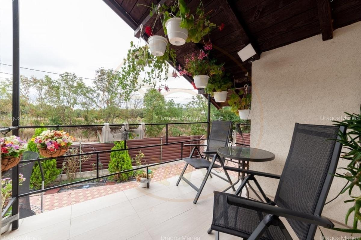 Casa cu piscina in Mioveni cartier Racovita - 11