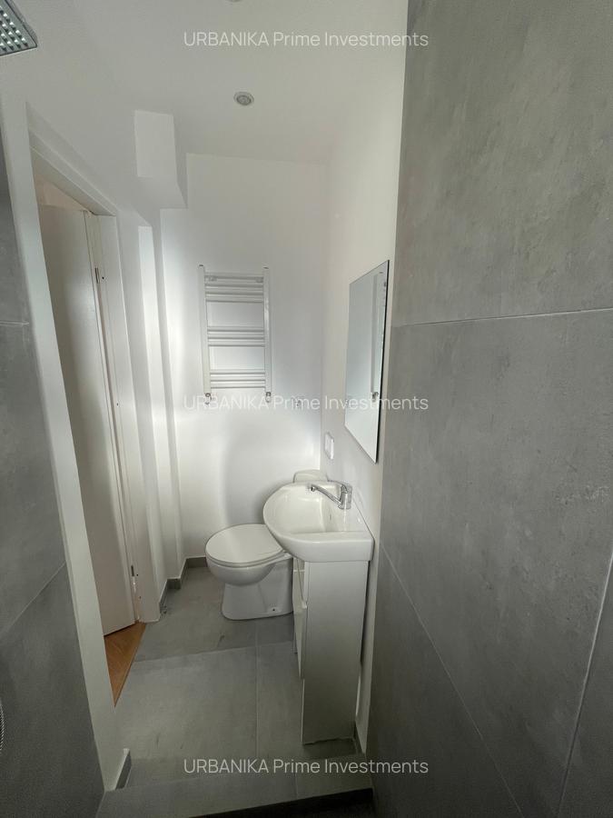 Garsonieră de închiriat - ULTRACENTRAL - vedere superbă - 3