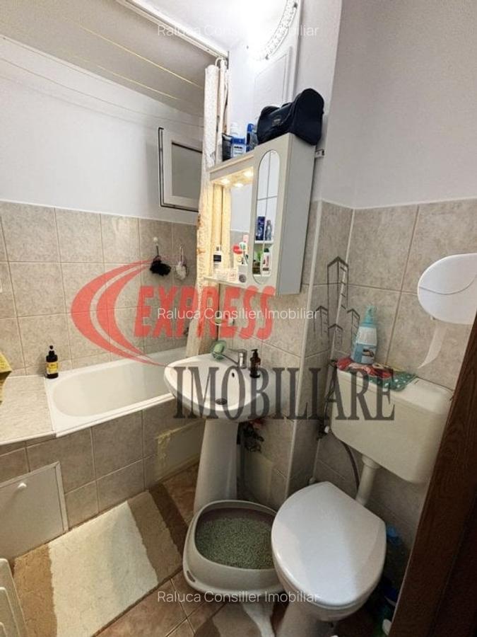 Apartament cu 2 camere semidecomandat în 1 Decembrie 1918 - 3