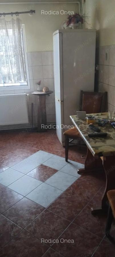 Apartament 2 camere Tractorul Oltet - 2