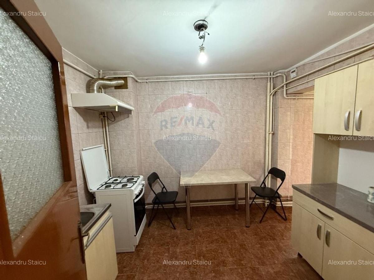 3 camere de inchiriat zona Ramada - 6