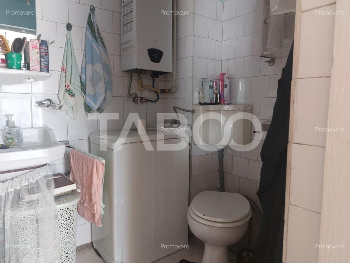 Casa 78 mpu curte proprie pretabila regim hotelier zona istorica Sibiu - 9