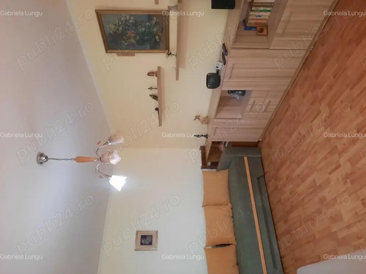 De vanzare apartament 2 camere Neptun - 1