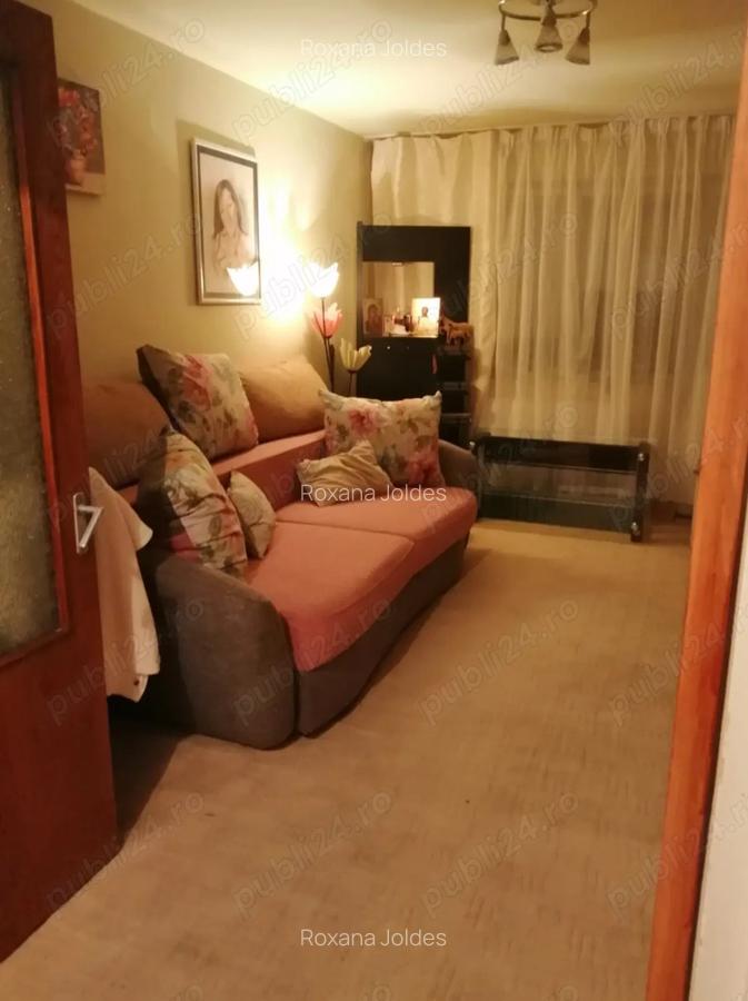 Vand apartament in Cugir - 2
