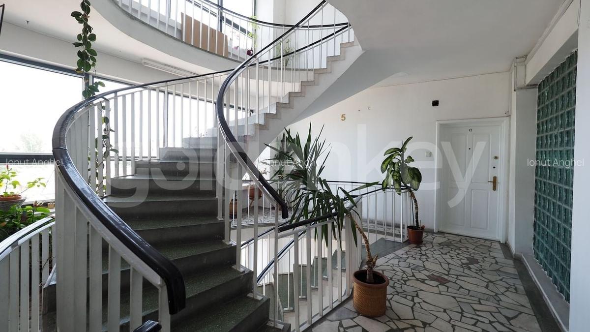 Apartament cu 4 camere decomandat în Eminescu - 14