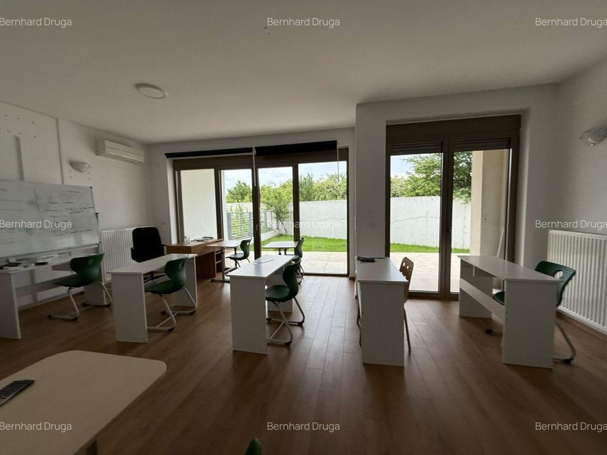 VILA I VEDERE CATRE LAC I GREEN LAKE - 9