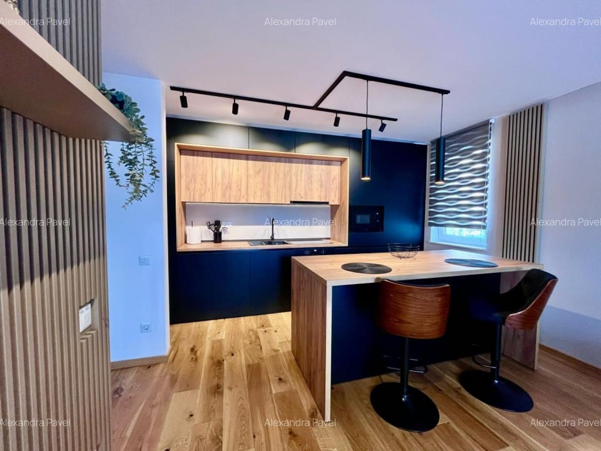 Studio modern in Urban Plaza - 2
