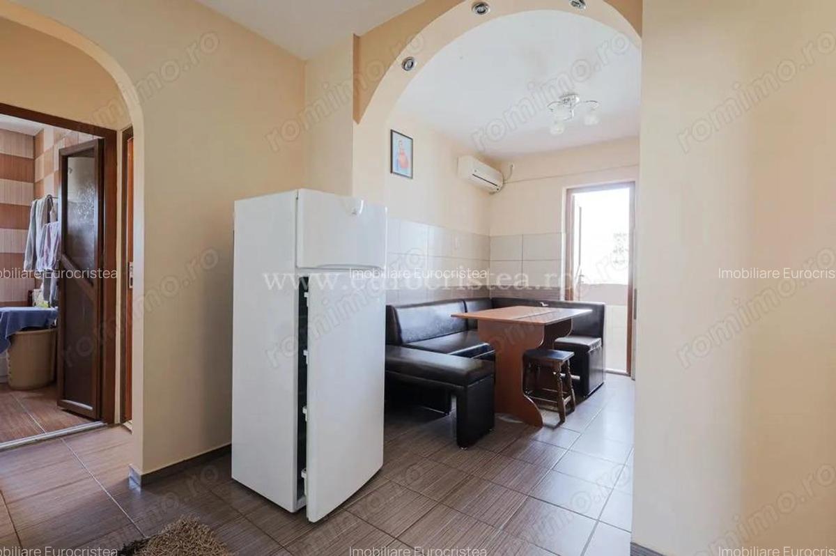 Apartament 2 camere de vanzare aproape de plaja Strada Rozelor, Mangalia - 3
