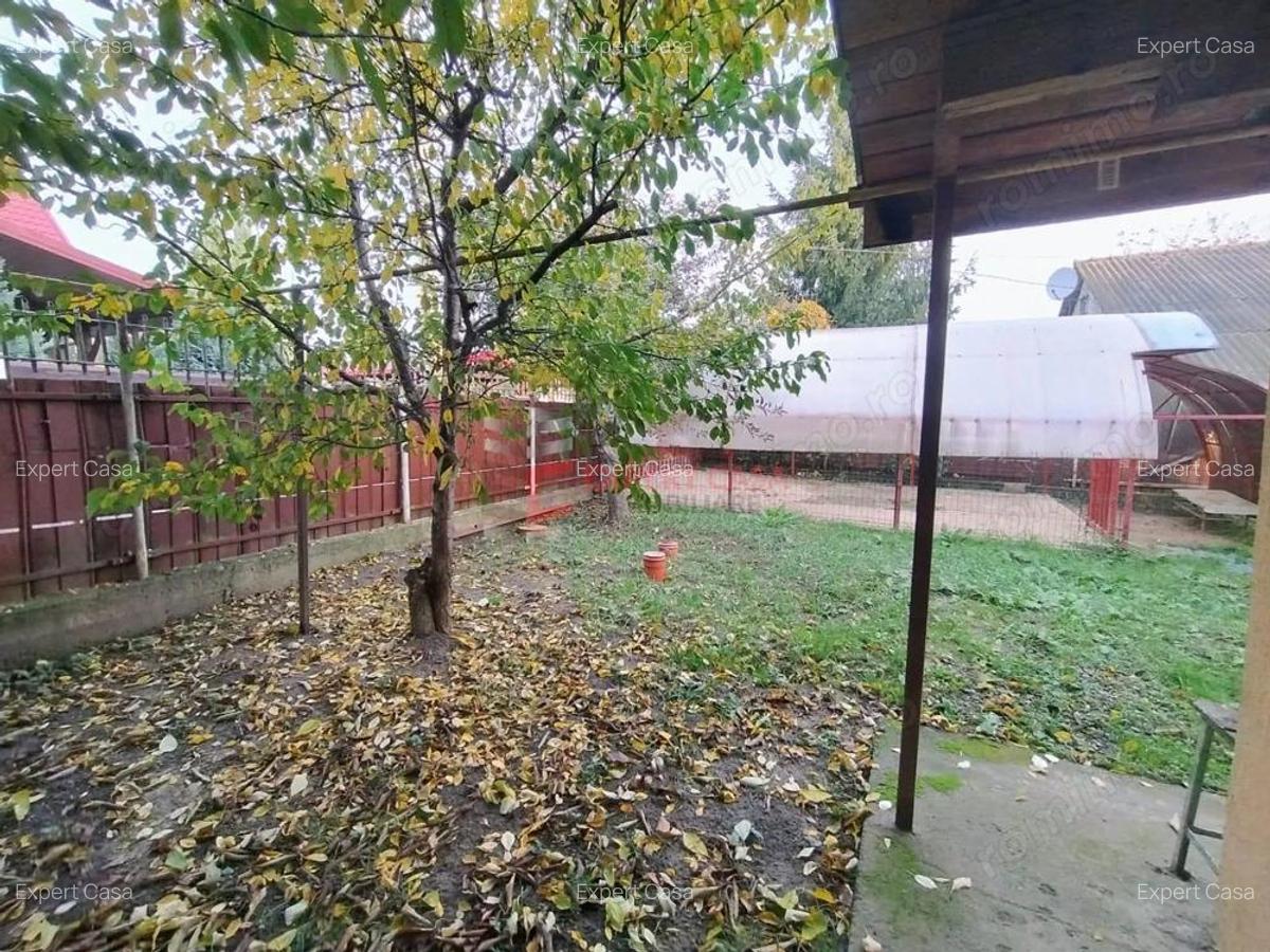 Casa si teren - 1 Casa si teren - 1