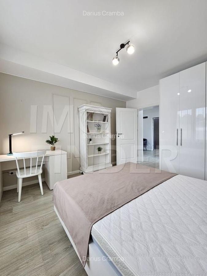 Inchiriere apartament 3 camere situat in vila privata, zona UMF - 8