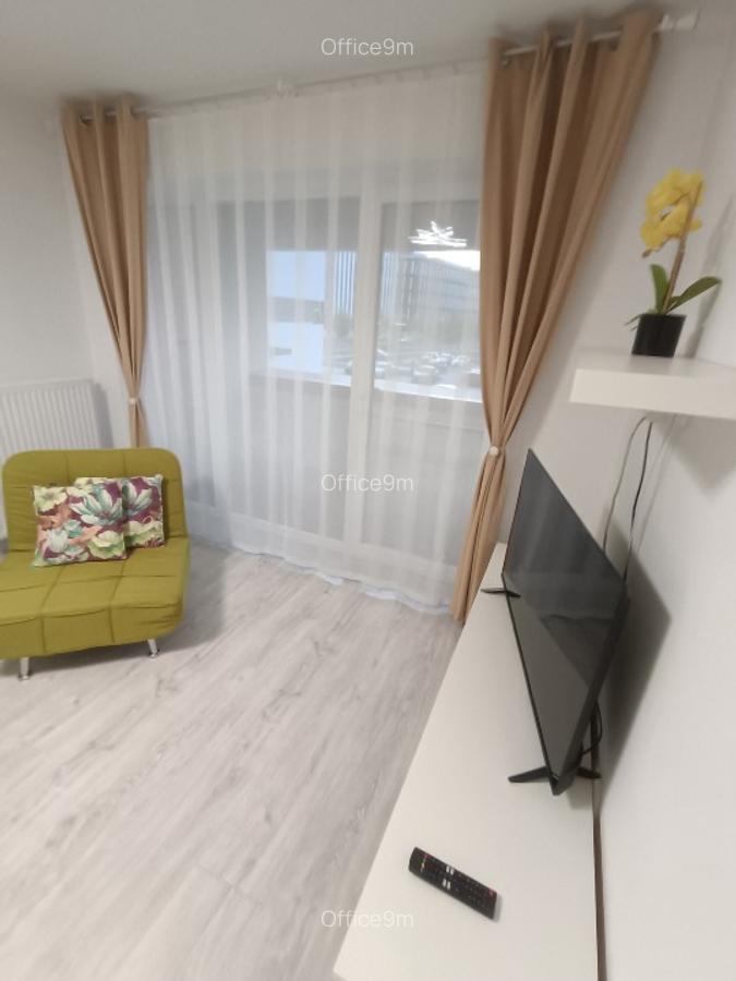 Coresi Mall - apartament 2 camere cochet - loc de parcare - boxa depozitare - 7