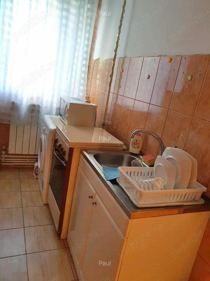 Particular, inchiriez apartament doua camere zona City Mall - 1