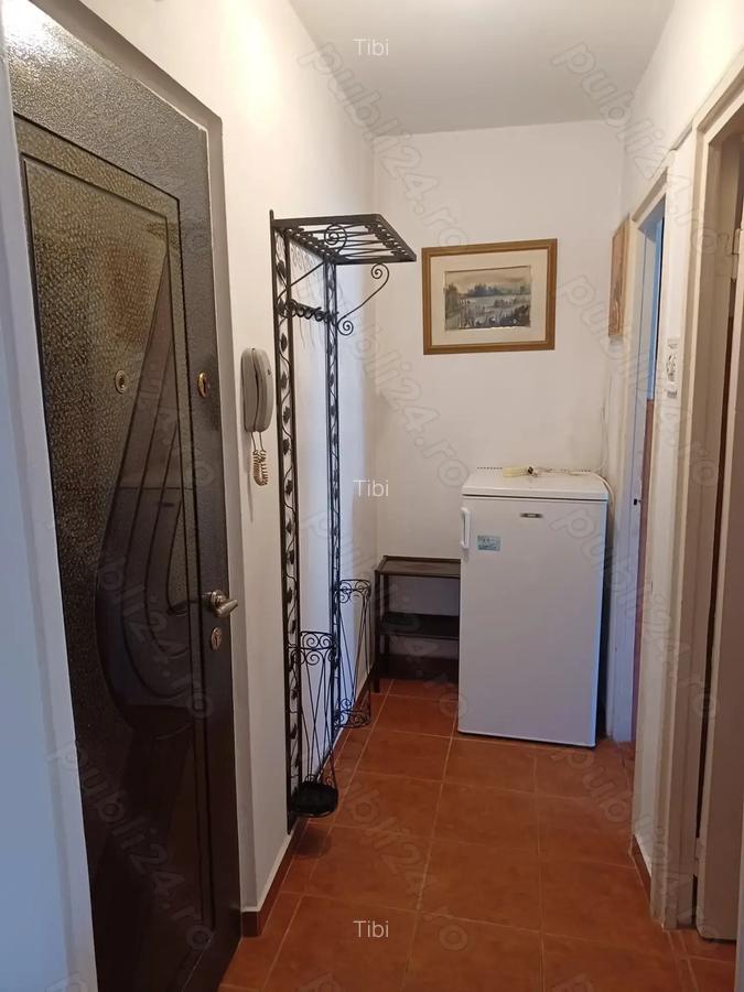 Proprietar inchiriez ap. 1 camera decomandat cu centrala proprie la 3 minute Medicina - 4