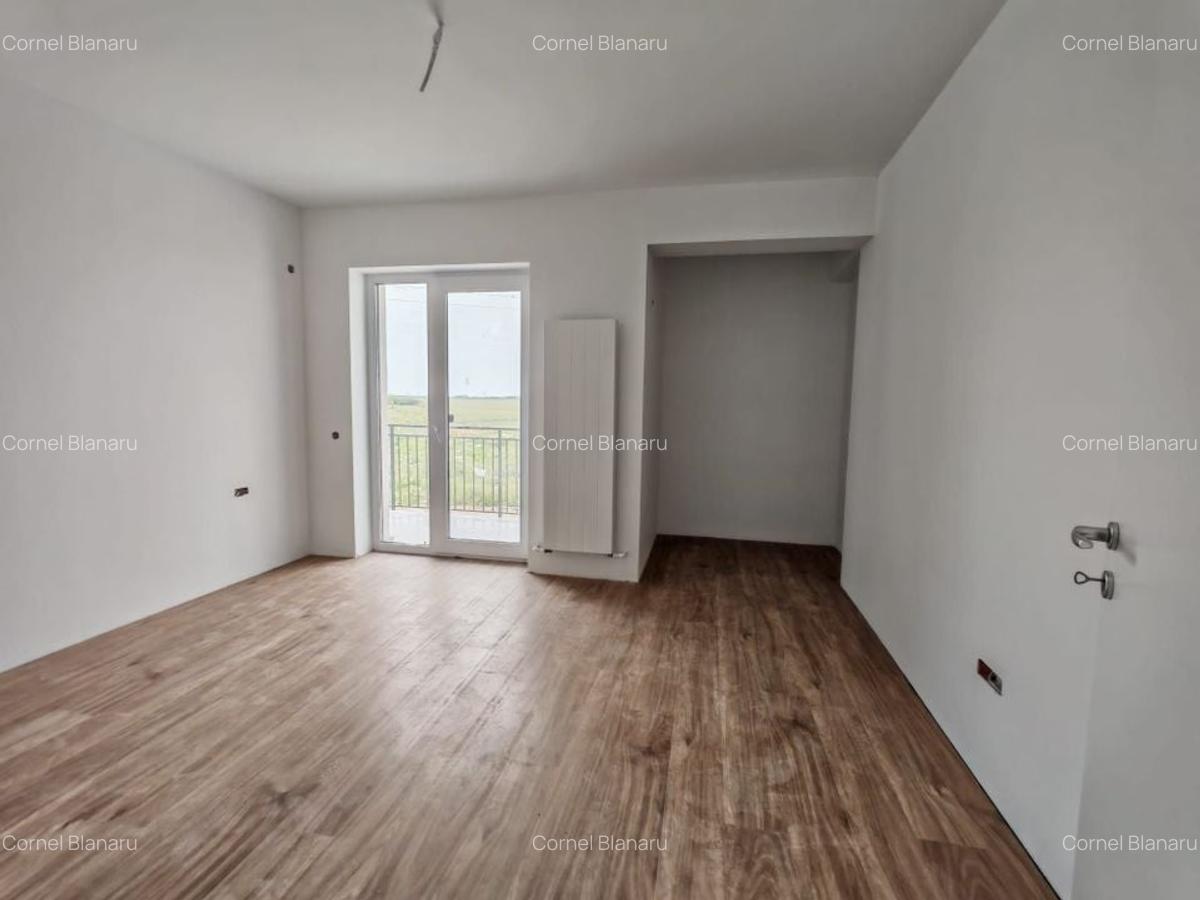 Penthouse: 133.4 mp Utili, Terasa de 113 mp - Sector 4 - 1