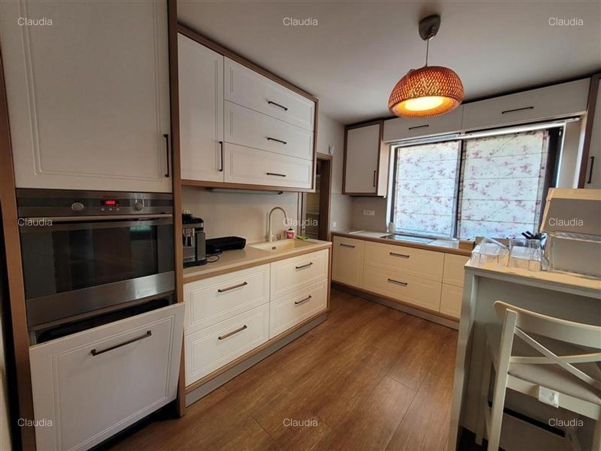 Casa individuala, 220 mp, teren 500 mp, garaj! Zona Tauti - Vivo! - 6