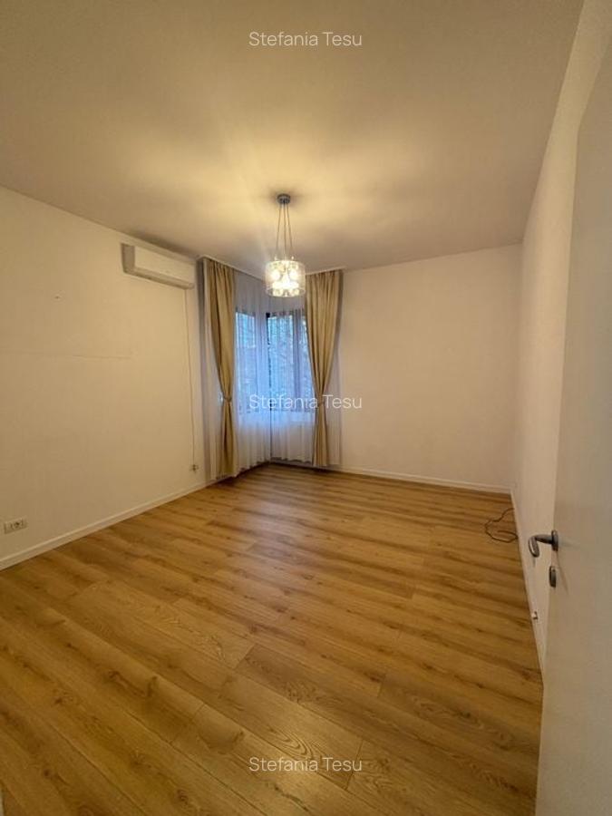 Apartament 3 camere Armeneasca de închiriat - 3