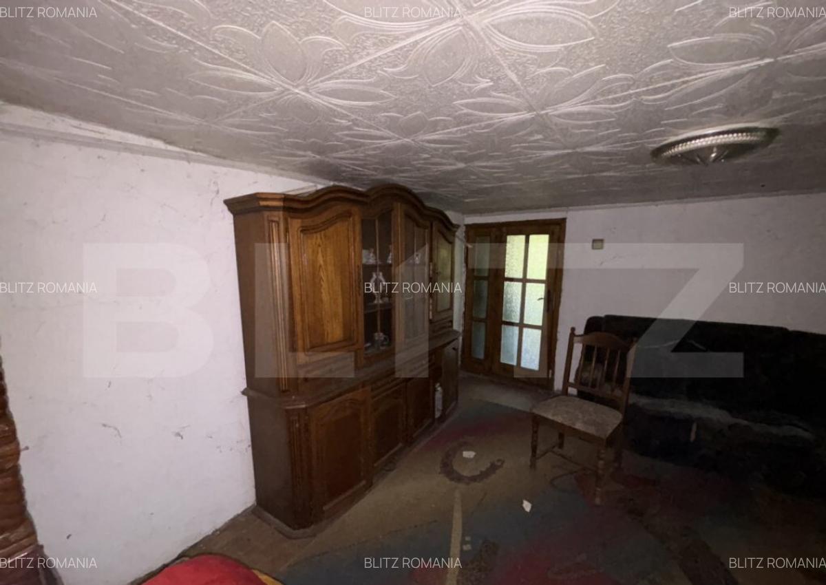 Casa de vanzare 3 camere - 5