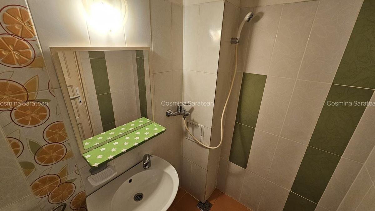 0 % comision, 2 camere, 44 mp, etajul 3,  strada Horea- Centru - 9