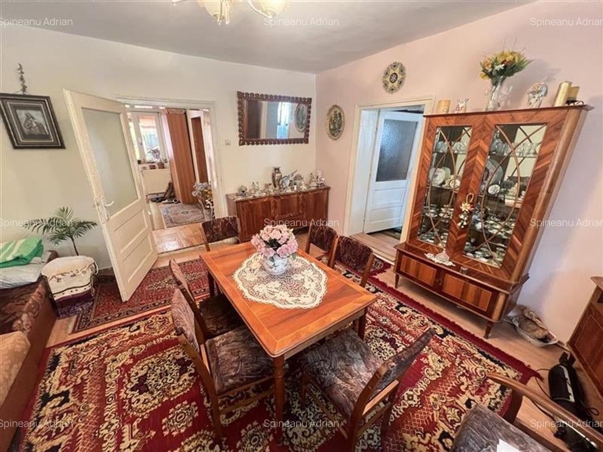 Casa pentru 2 familii zona Ghiroda, CENTRALA, teren 570mp - 1