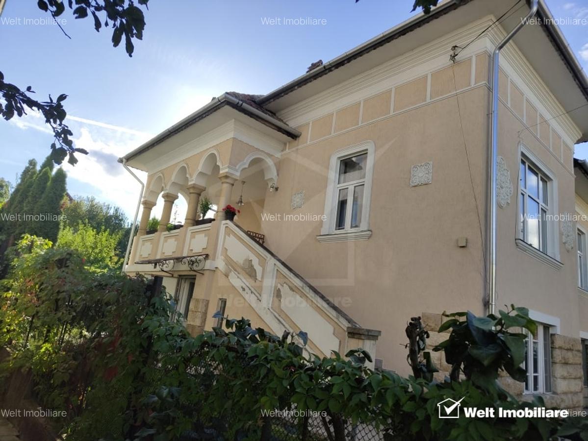 Casa de vanzare in Andrei Muresanu - zona exclusivista! - 1
