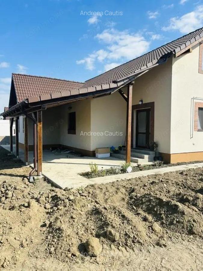 Casa individuala 4 camere, 120mp utili, 405mp teren in Utvin - 16