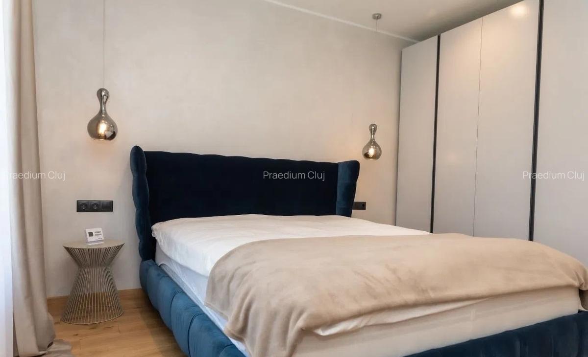 Casa individuală 5 camere in Voroneț, teren 700 mp, utili 223 mp - 9
