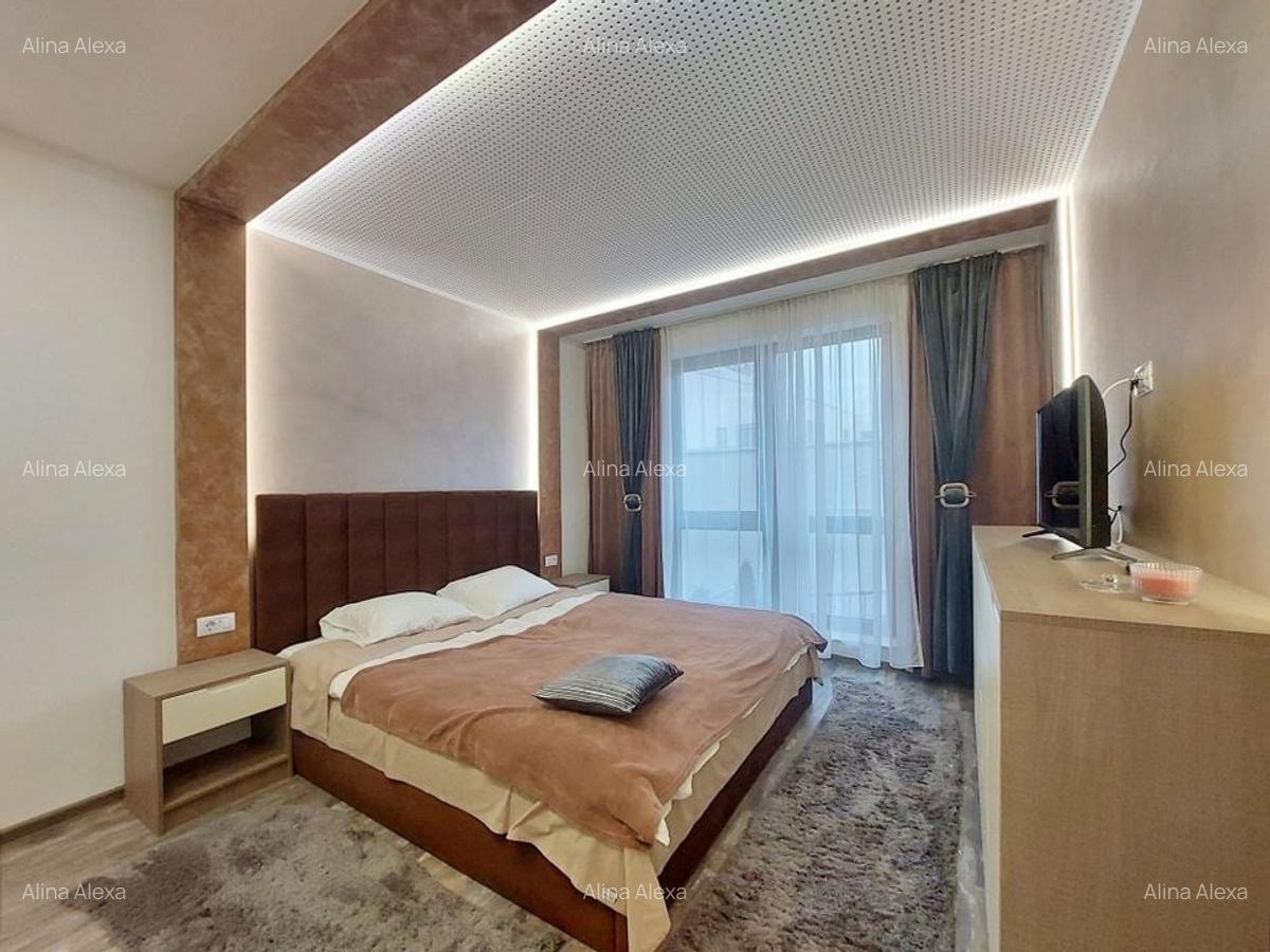 Apartament cu 3 camere decomandat în Brașovul Vechi - 1