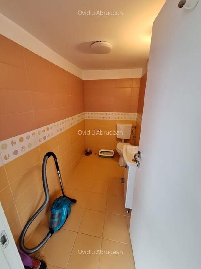 Apartament 4 camere Motilor curte cu 4 familii - 13