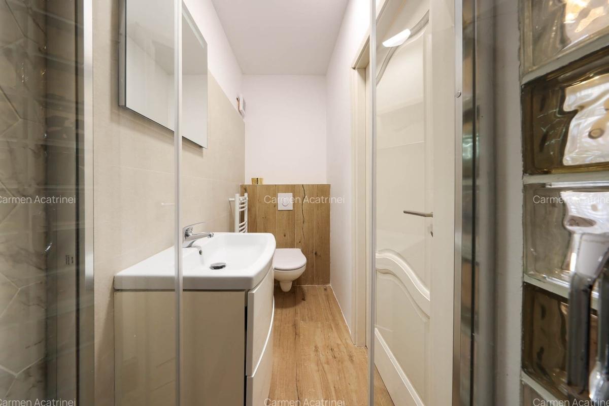 Garsoniera renovata, mobilata si utilata modern zona Centrul Istoric - 5