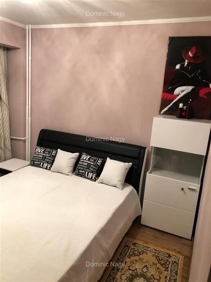 Apartament cu 4 camere decomandat în Dacia - 3