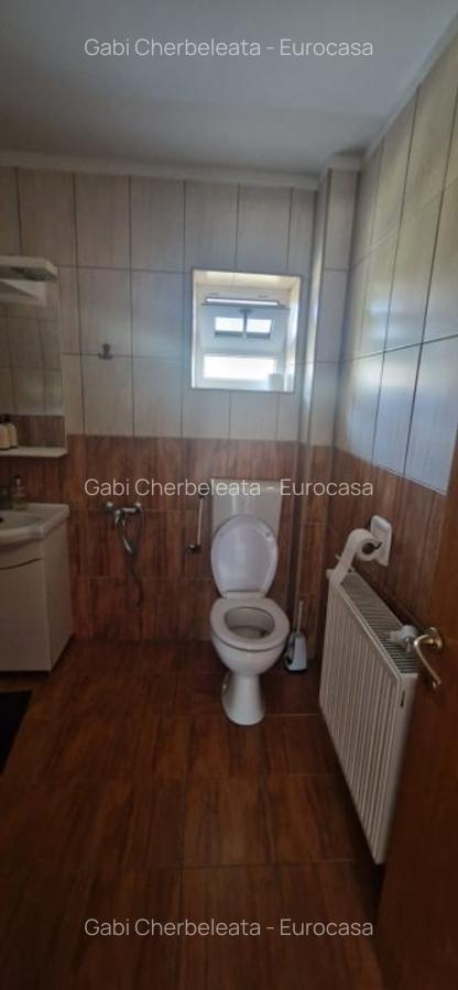 Casa P+M Bascov stradal - 9