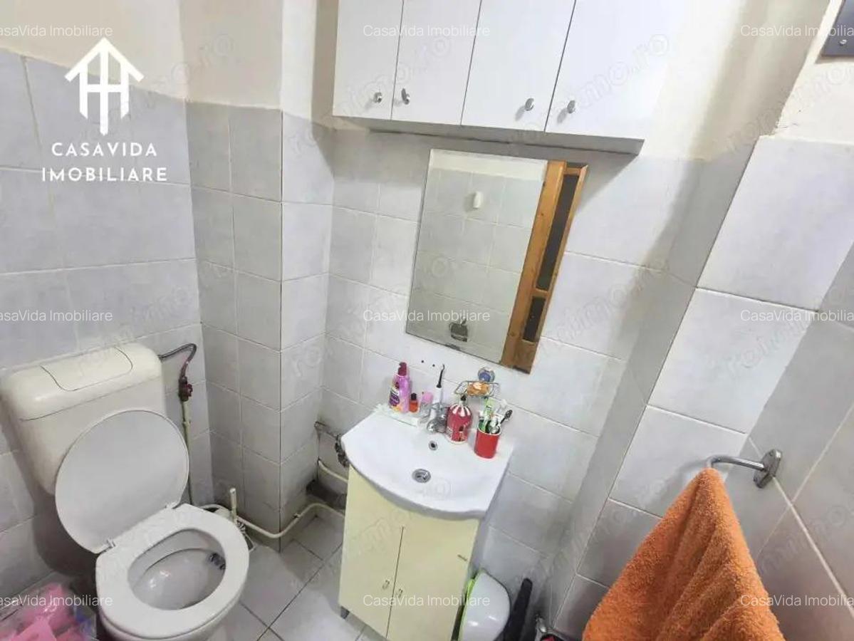 Apartament cu 3 camere de vanzare in Lugoj, etaj 1 - 9