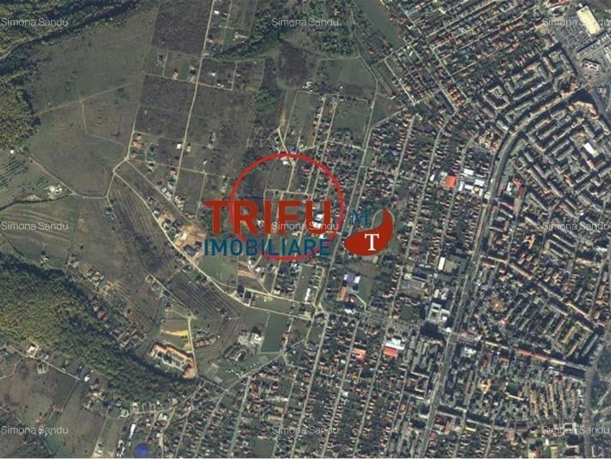 Teren intravilan cu autorizatie de constructie zona Piata - 1