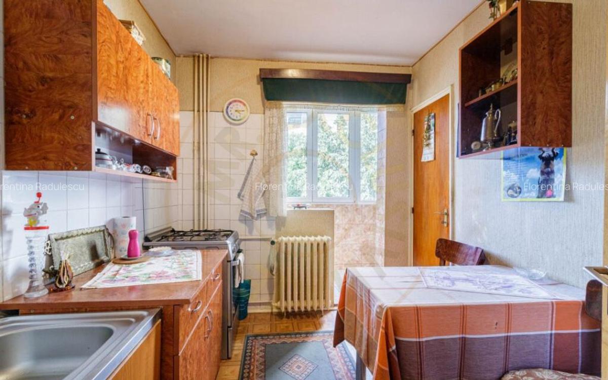 Apartament cu potential, ideal pentru renovare bloc din - 3